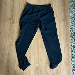 Lulu running pants
